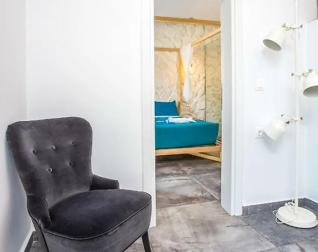 Papenas Cozy 法里拉基